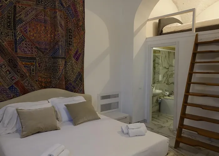 Helmirage Luxury Fori Imperiali Guest house