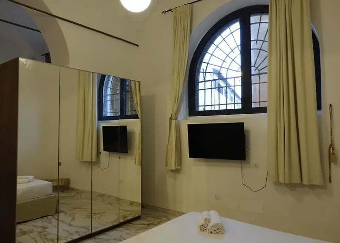 Helmirage Luxury Fori Imperiali Guest house *