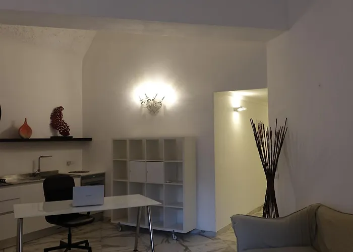 Helmirage Luxury Fori Imperiali