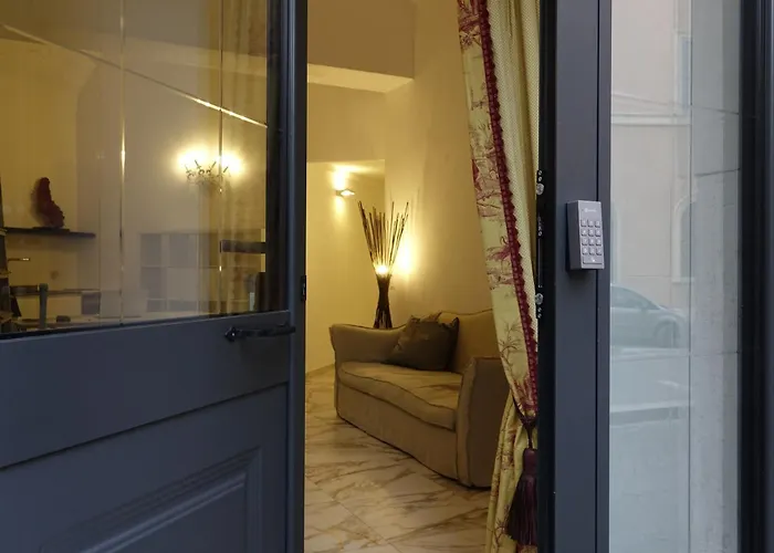 Helmirage Luxury Fori Imperiali Guest house